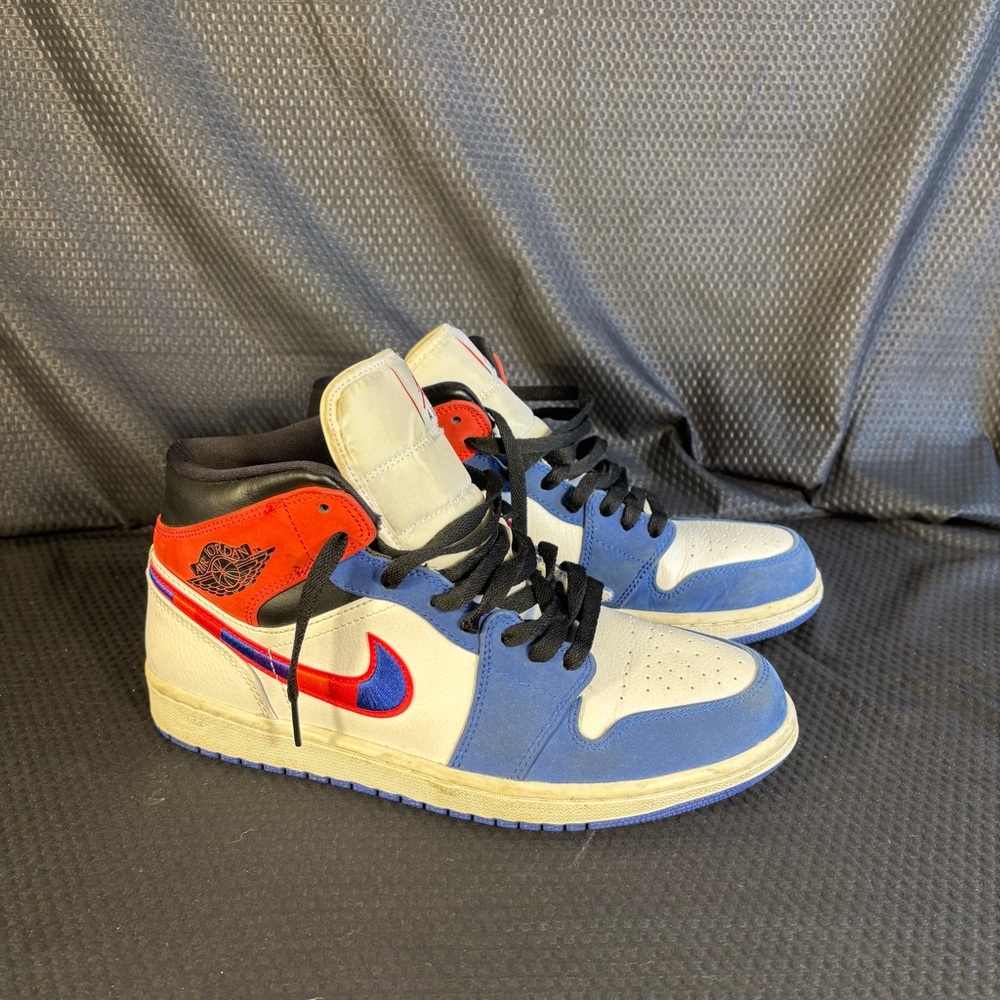Nike Jordan 1 Mid Multicolor Swoosh 852542-146